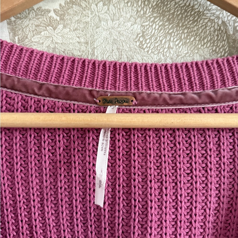 Free People Rose Pink V-Neck Bell Sleeve Sweater - Picture 5 of 10